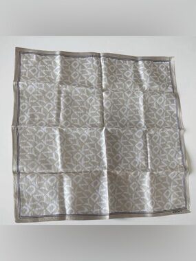 DKNY Donna Karen New York Handkercheif Scarf Pocket Squares Cotton Tan Logo DKNY